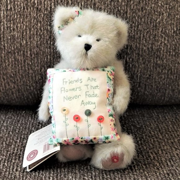 Boyd's Other - Boyds Bear Mia Goodfriends Plush 8" w/Tag